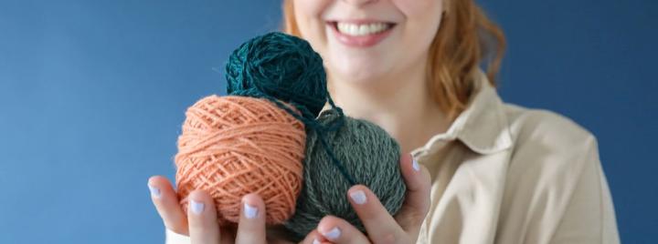 Nyt-opetellaan-neulomaan-rauhassa-teiveiden-mukaan